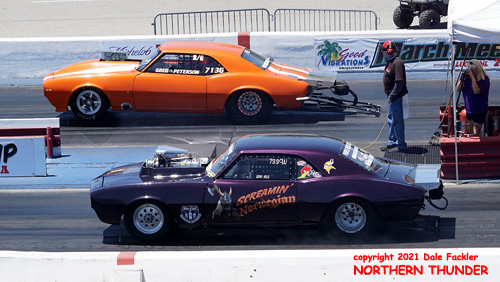 Jerry Wold - B/G - #733W - '68 Camaro - 'Screamin' Norwegian' 
(near lane) vs Greg Peterson - B/G - #713G - '68 Camaro (far lane)